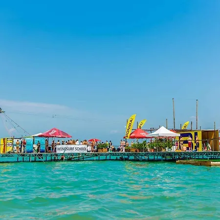 In - Balaton 19745 Apartamento *